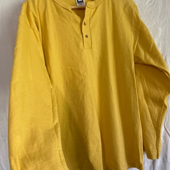 Meet your Posher, Olivia - Picture 12 of 16